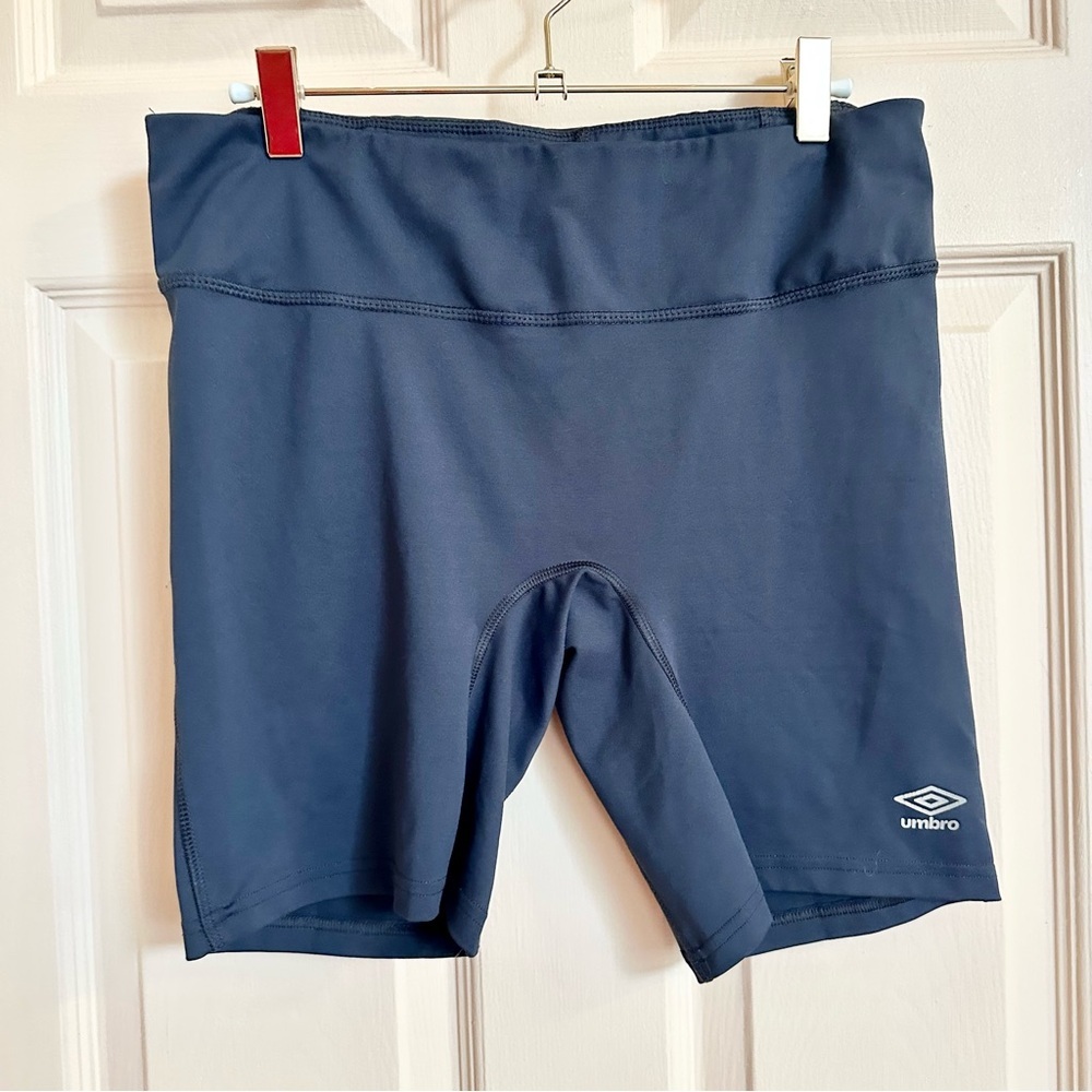 Grey umbro bike shorts